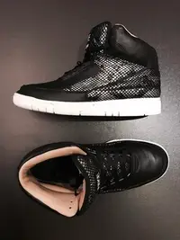 在飛比找Yahoo!奇摩拍賣優惠-Nike Air PYTHON SP 中筒蛇皮 Us8.5 