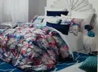 LOGAN & MASON SINGLE BED AURORA JEWEL QUILT COVER SET. BRIGHTLY COLOURED GATHERS