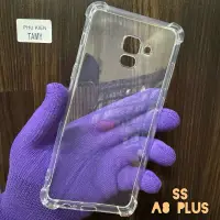 在飛比找蝦皮購物優惠-防震透明柔性三星 A8 Plus 手機殼帶駝背 4 根保護