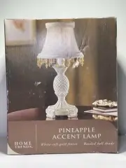 Home Trends ~ Pineapple Accent Lamp ~ 11” ~ ~ With Bulb ~ NIB
