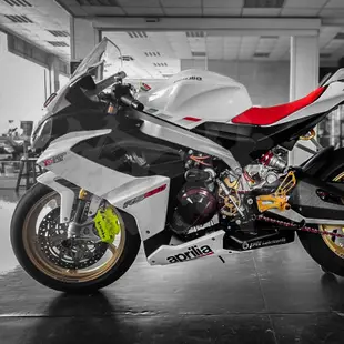 翰林🆁🅰🅲🅸🅽🅶二輪 Armaspeed Aprilia RS660 全車 碳纖維 套件 車殼 前土除 引擎護蓋 下導流