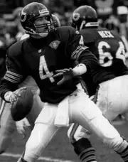 Steve Walsh Chicago Bears throws a pass 1990s Old Photo 3