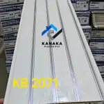 光面 PVC 天花板 KB2071 金色 PVC 天花板蠟染天花板 DEPOPLAFONSURABAYA DEPLAFO