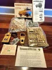 Vintage unassembled Hanomag Sd.Kfz 250/3 Nitto Kagaku Model Kit #421-600