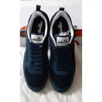 在飛比找蝦皮購物優惠-全新正品ELLESSE RUNNER MARINE 愛力艾思