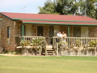 卡洛蓮娜小屋飯店Carolynnes Cottages