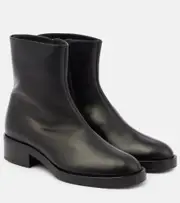 [CO] CO Leather ankle boots AU 6 black