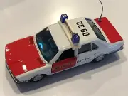 BMW 528i E28 Red & White "Notarzt" 1:43 scale diecast model # 82 22 9 406 340