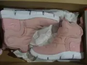 KIDS' NIKE NOVICE BOOT AV8339 601 SIZE 11C~3Y