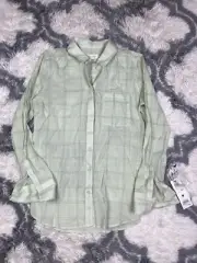 New Treasure and Bond Top Plaid Green Blouse Shirt Size Medium