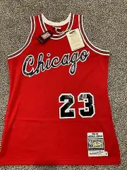 Authentic Michael Jordan Chicago Bulls Rookie Mitchell & Ness 1984-85 M-3XL
