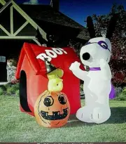 Snoopy Halloween Inflatable 8.5' RARE Peanuts Doghouse Woodstock Yard Decoration