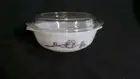 RARE RETRO VINTAGE ROUND LIDDED CASSEROLE DISH BLACK ROSE 1.7 LT AGEE PYREX