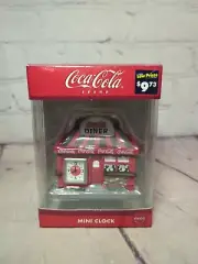2003 Coca Cola Mini Clock Diner with people drinking coke New In Box