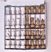SEMI-PRECIOUS GEMSTONE CHESS MEN - SHELL FOSSIL AGATE & ZIARAT MARBLE SET (A142)
