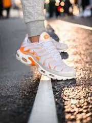 Nike Air Max Plus TN Tuned “Atomic Orange” (DM3033-100) Men’s US10.5 / W12