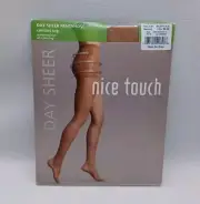 Sears Day Sheer Pantyhose Nice Touch Natural Size CD