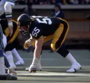 Offensive Tackle Jon Kolb Of The Pittsburgh Steelers Nfl 1977 OLD PHOTO