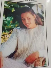 Plymouth Knitting Pattern IN40 Ladies Aran Cardigan (DK yarn) Sz 30-40