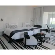 Veranda Pool Suite