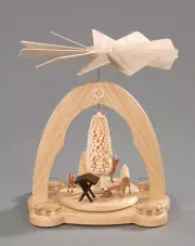 Natural Nature Pyramid - Manger with Animals