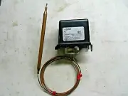 United Electric E54-9333 Temperature Switch