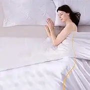 Luxury Silk Comforter/Duvet/Quilt Queen Size (90"x90", 6.8lbs/3.1kg), Filled with Long Strand Mulberry Silk-Warm and Lightweight for All Seasons, with 100% Long Staple Cotton Cover 400TC-White