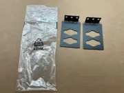 APC 0M-10075 Single PDU Mounting Bracket, 87015252 R1 V0, a set of 2 pieces.