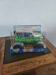 Monster Jam Grave Digger