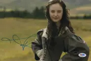 ANDREA RISEBOROUGH YOUNG ENGLISH ACTRESS SIGNED "THE DEVIL'S WHORE" PHOTO PSA