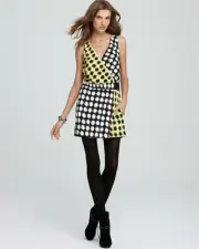 Diane Von Furstenberg Moriko V-Neck Print Dress 8 US