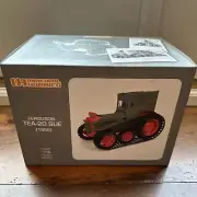 Ferguson TEA-20 SUE 1/16 Diecast Tractor Replica Collectible by Universal Hobbie