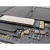 在飛比找蝦皮購物優惠-SSD 高 導熱 矽膠 散熱片 Macbook Pro AI