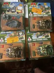 4 NOS Mega Force Kenner 1989 accessory sets XT enforcer & 3 tar tanks
