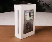RARE iPod Classic 7th Generation (120GB MB565LL/A) Black / NEW SEALED IN BOX USA