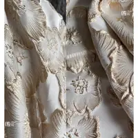 在飛比找ETMall東森購物網優惠-浮雕提花布料立體肌理中國風刺繡大花瓣旗袍連衣裙漢服設計師面料