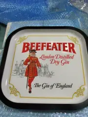 BEEFEATER GIN METAL BAR TRAY NEAR NEW CONDITION AUTHENTIC COLLECTERS TRAY