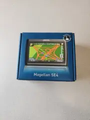 Magellan RoadMate SE4 Automotive GPS Navigation - 4.3" Touch Screen - Brand New