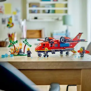 【LEGO 樂高】城市系列 60413 消防救援飛機(玩具飛機 交通工具)