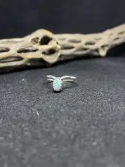 Native American Navajo white fire opal sterling silver ring size 4.5