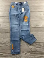 Judy Blue Skinny Fit Women 3/26 Stretch Medium Wash Mid Rise Denim Jean Patches