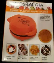 Nostalgia MyMini PUMPKIN Pattern 5" Waffle Maker Compact Size Non-Stick NEW