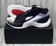 MENS JORDAN ZOOM SEPARATE BASKETBALL SHOES / SIZE 11 / BLACK-GYM RED-WHITE / NEW