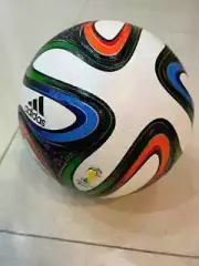 Adidas Brazuca Size 5 – 2014 FIFA World Cup Official Match Ball – Collectible