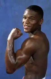 Floyd Mayweather Jr Poses For A Potrait BOXER BOXING OLD PHOTO 3