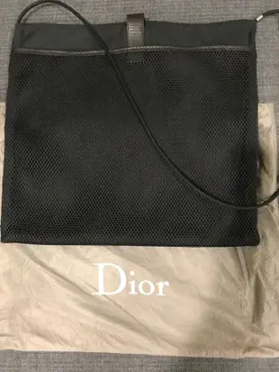 Dior Homme 黑色側背和尚包