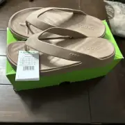 Crocs Women’s Getaway Platform Flip Latte Size 11-NWB!