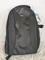 Ultimaxx UM-BP 100 Professional Digital Camera/Camcorder Backpack