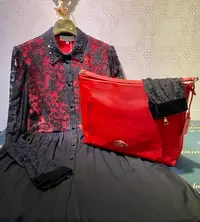 在飛比找Yahoo!奇摩拍賣優惠-【NA She.歐美精品進口服飾名品】COACH 法拉利紅荔