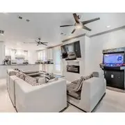 Gorgeous 4 Bedroom Smarthome Near Fair Park, Uptown, Downtown, Deep Ellum
